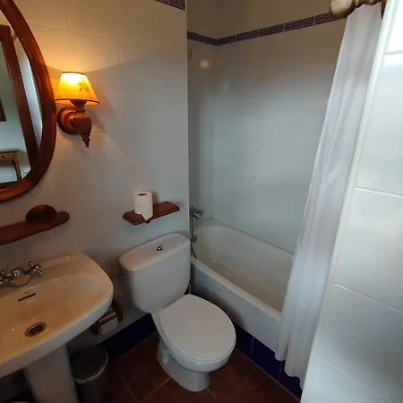 El Caseron De Fuentes Carrionas Hostel