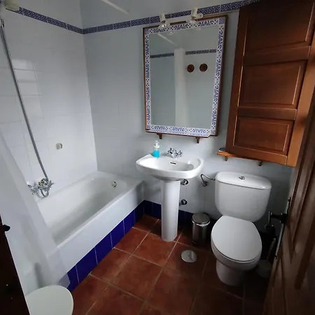 El Caseron De Fuentes Carrionas *