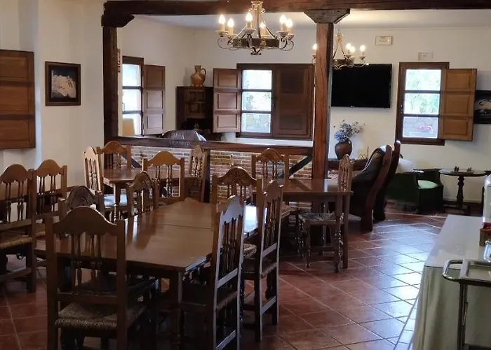 El Caseron De Fuentes Carrionas *