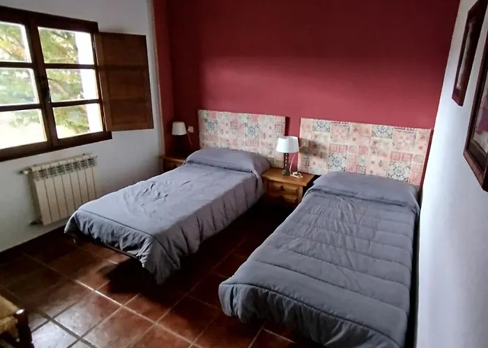 El Caseron De Fuentes Carrionas