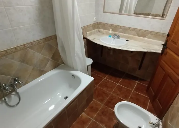 El Caseron Hostal Cardano de Abajo